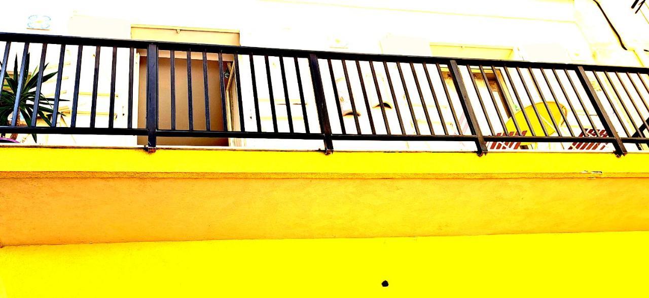 Superior Apartment Le Case Del Sole 利卡塔 外观 照片